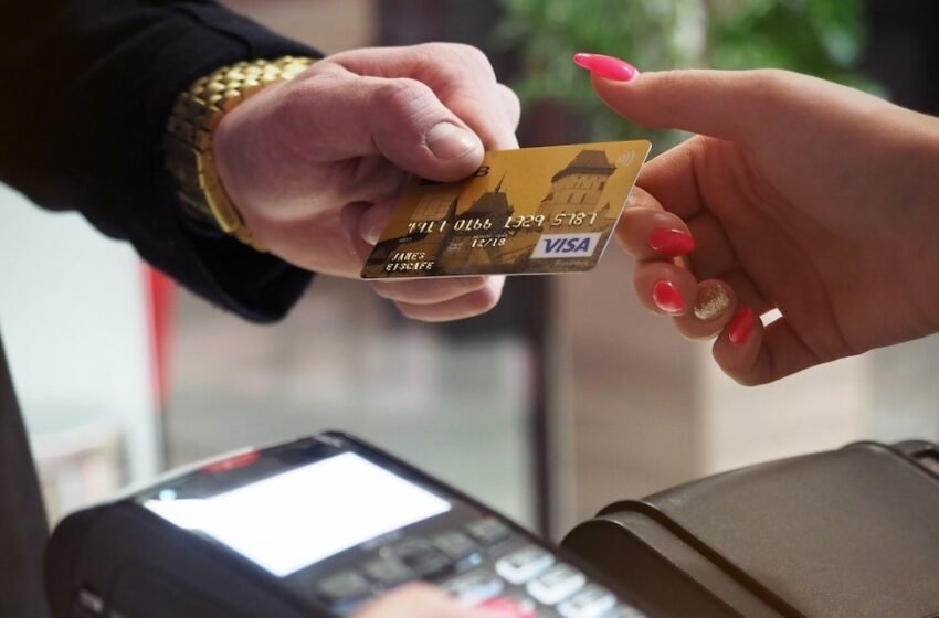  The Role of Community Building in Customer Acquisition and Retention Introduction